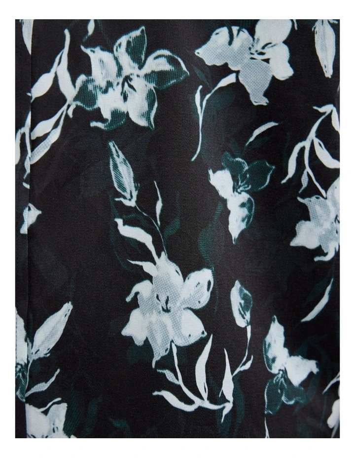 Shadow Floral Short Sleeve Shirt in Black image 7
