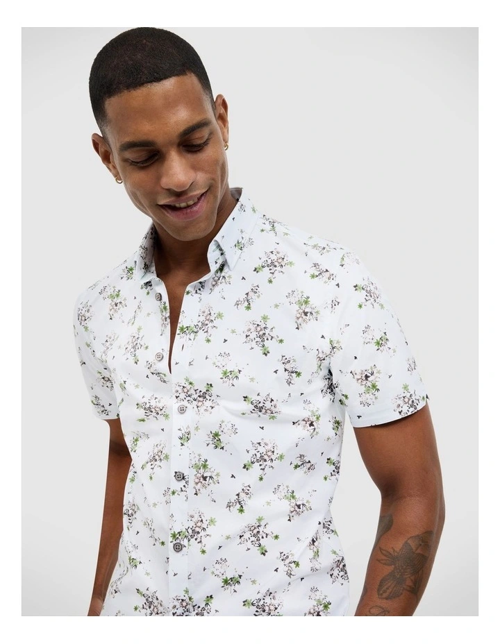 Bouquet Floral Short Sleeve Shirt in White image 4