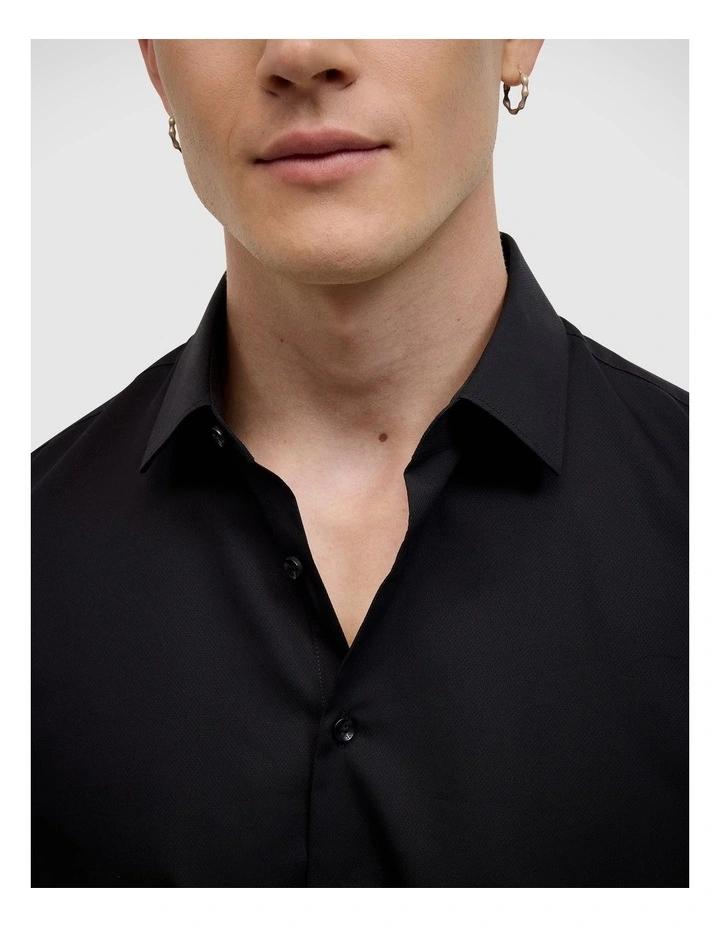 Eddie Long Sleeve Shirt in Black image 4