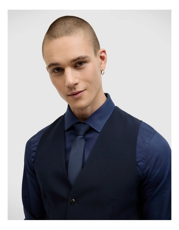 Elijah Tailored Vest in Navy image 4