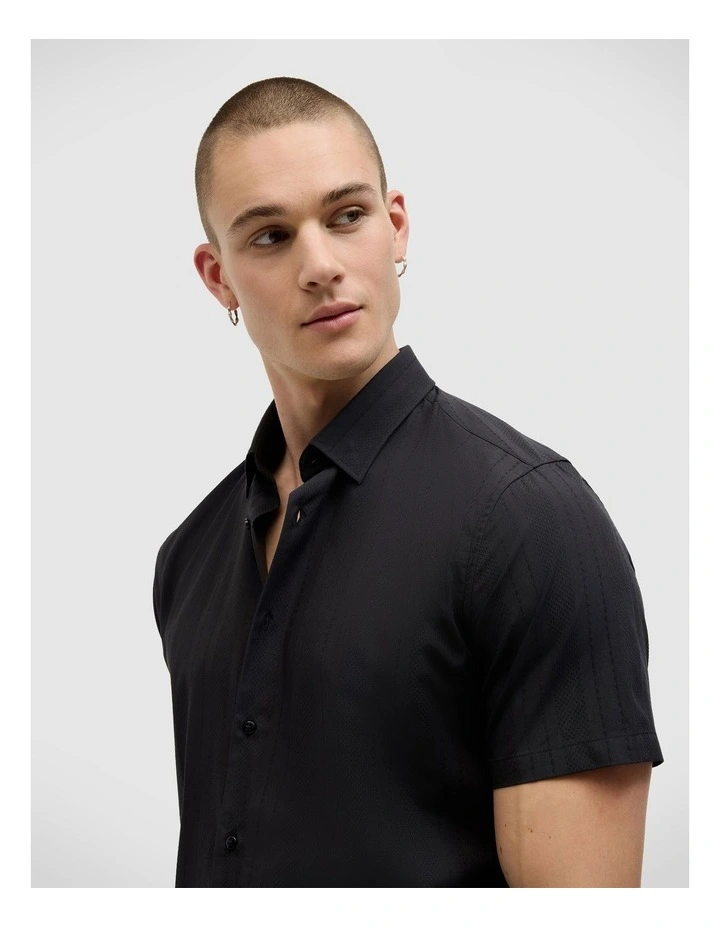 Taylor Short Sleeve Shirt in Black image 5
