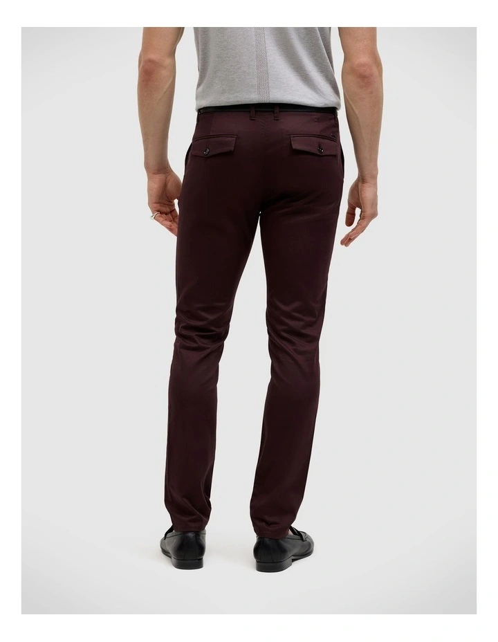 Bradley Stretch Chino in Burgundy image 5