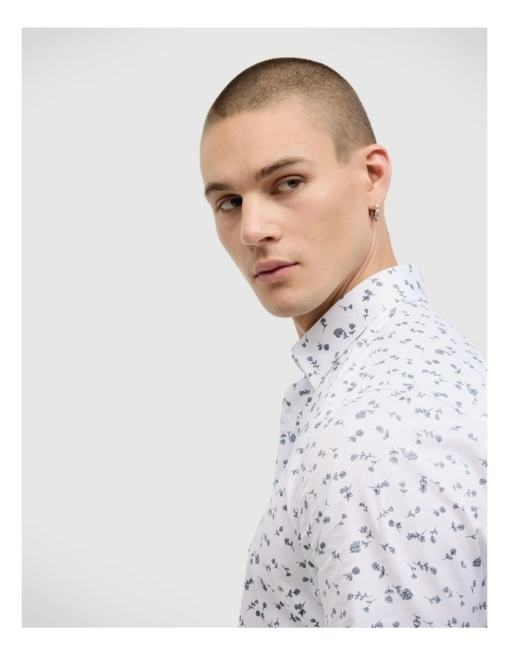Sutton Floral Print Shirt in White/navy image 6