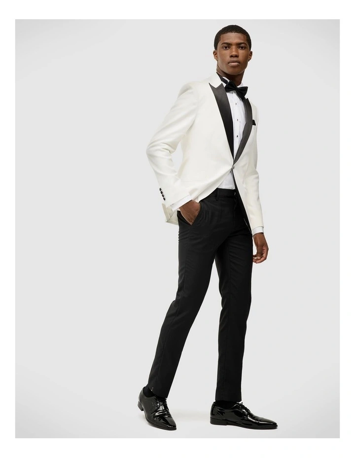 Conlon Jacquard Tuxedo Jacket in White image 3