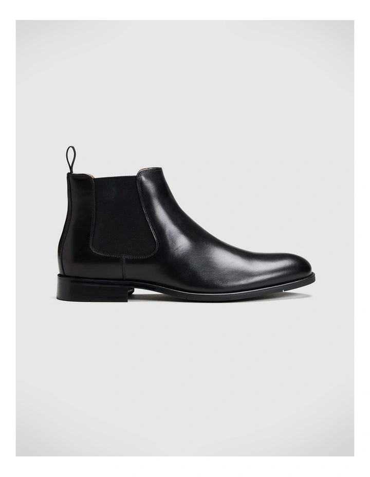 Henshaw Chelsea Boot image 2