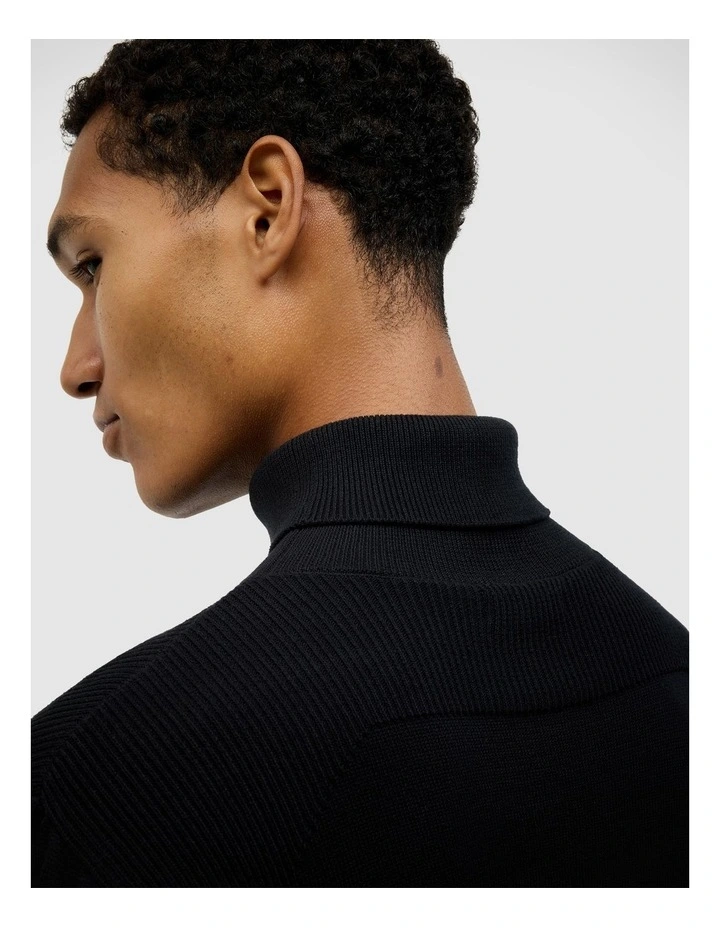 Cosmo Chenille Crew Knit in Black image 6