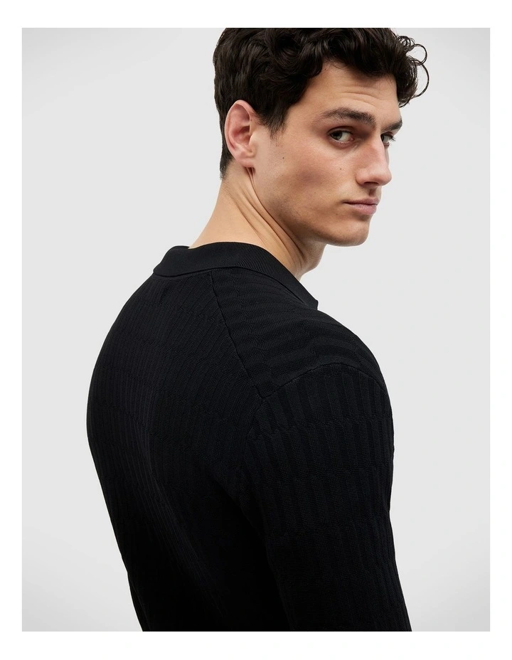 Otis Trophy Knit in Black image 6