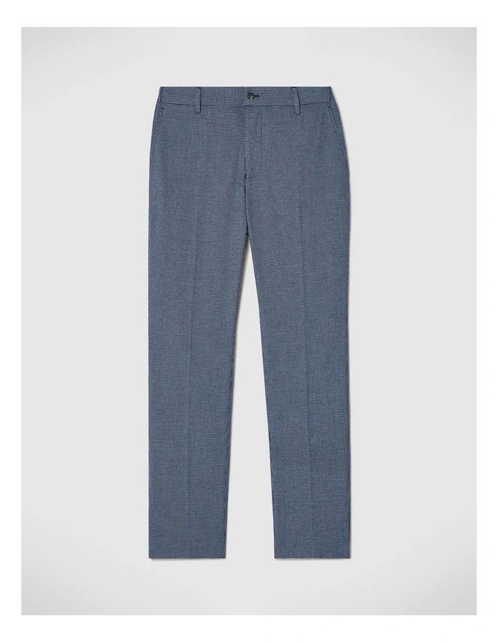 Lincoln Everyday Pant in Blue image 2