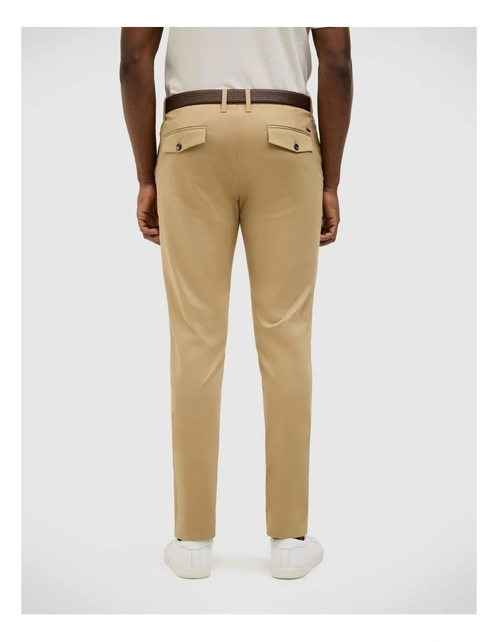 Bradley Stretch Chino in Rich Tan image 4
