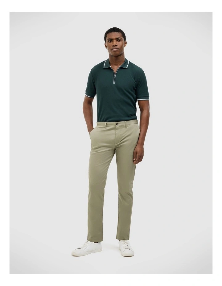 Bradley Stretch Chino in Light Khaki image 3