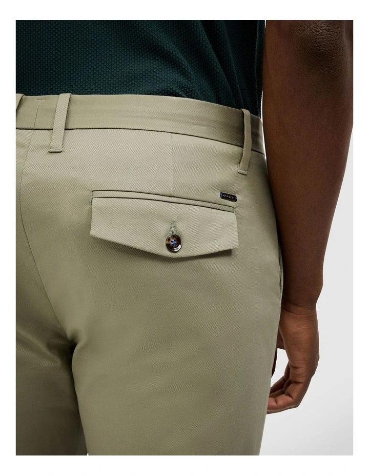 Bradley Stretch Chino in Light Khaki image 6