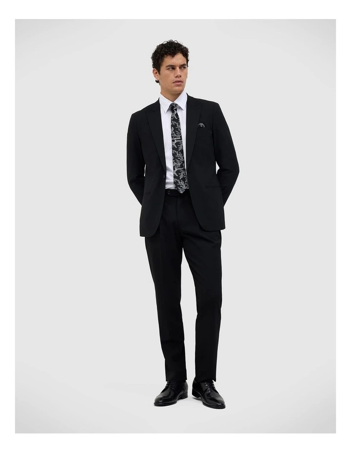 Jett Performance Tailored Pant in Black image 3
