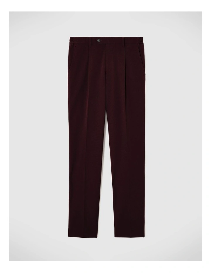 Jett Performance Tailored Pant in Burgundy image 2