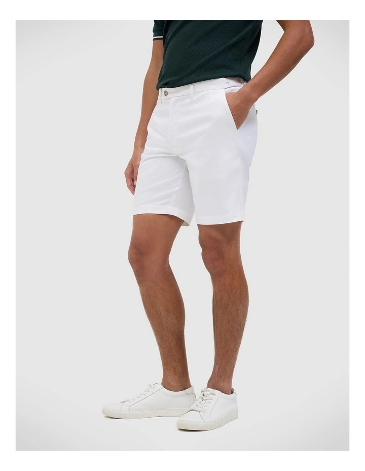 Fraser Comfort Waistband Shorts in White image 4