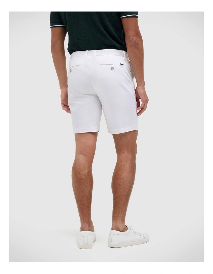 Fraser Comfort Waistband Shorts in White image 5