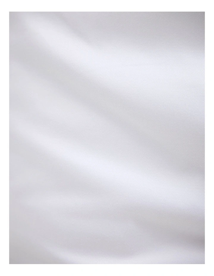 Fraser Comfort Waistband Shorts in White image 7