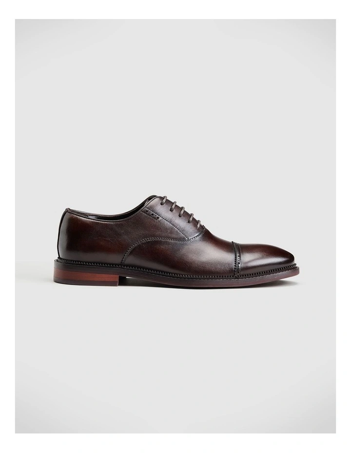 Davey Brogue Oxford Shoes in Chestnut image 2