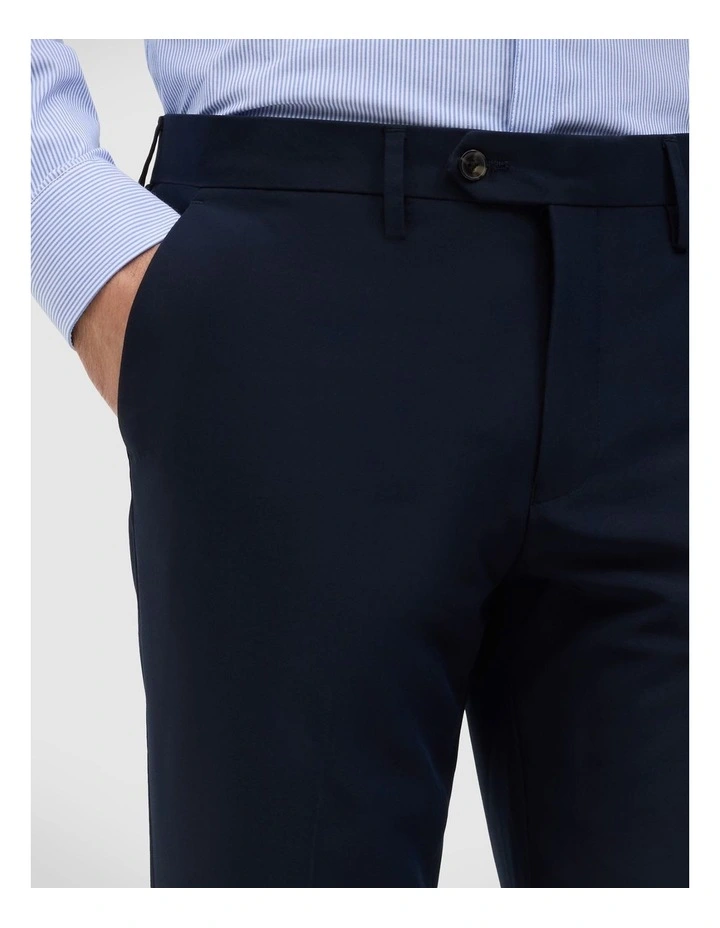 Elijah Regular Fitted Tailored Pant in Navy image 4