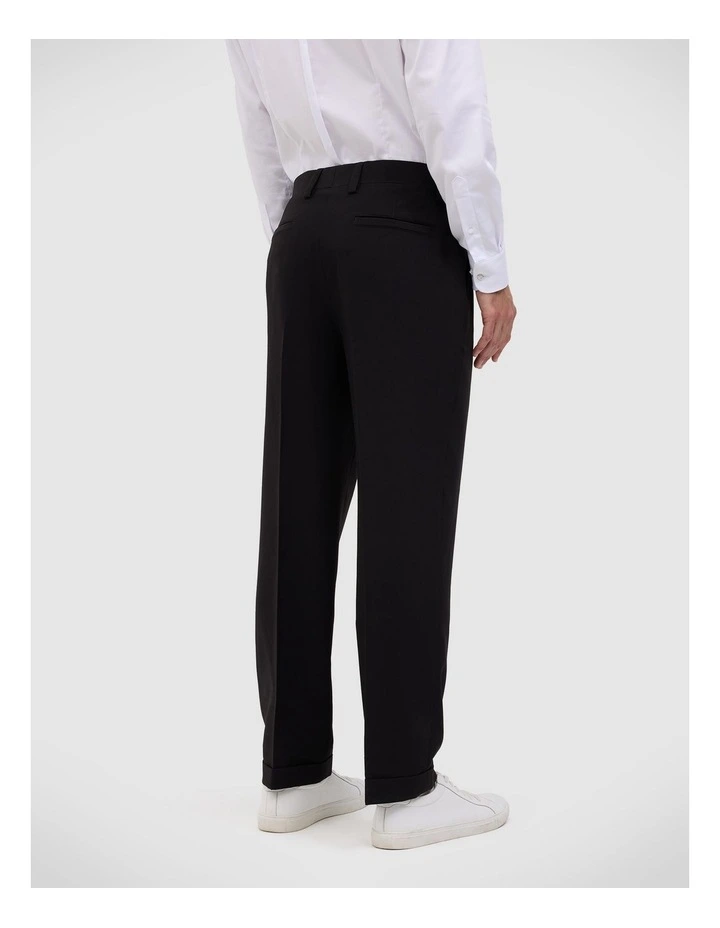 Elijah Relaxed Pleated Pant in Black image 6