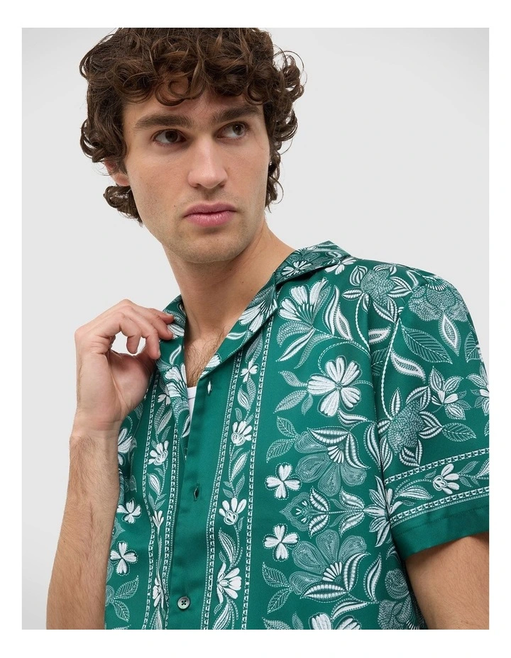 Aidan Border Print Short Sleeve Shirt in Green image 1