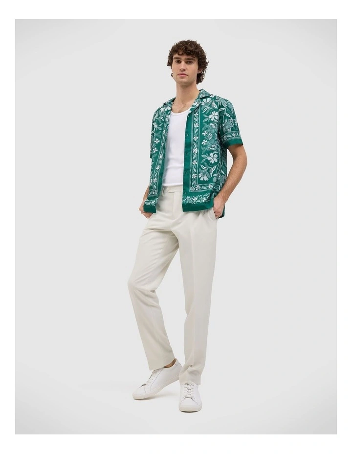 Aidan Border Print Short Sleeve Shirt in Green image 3