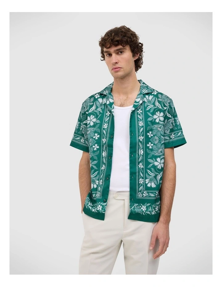Aidan Border Print Short Sleeve Shirt in Green image 5