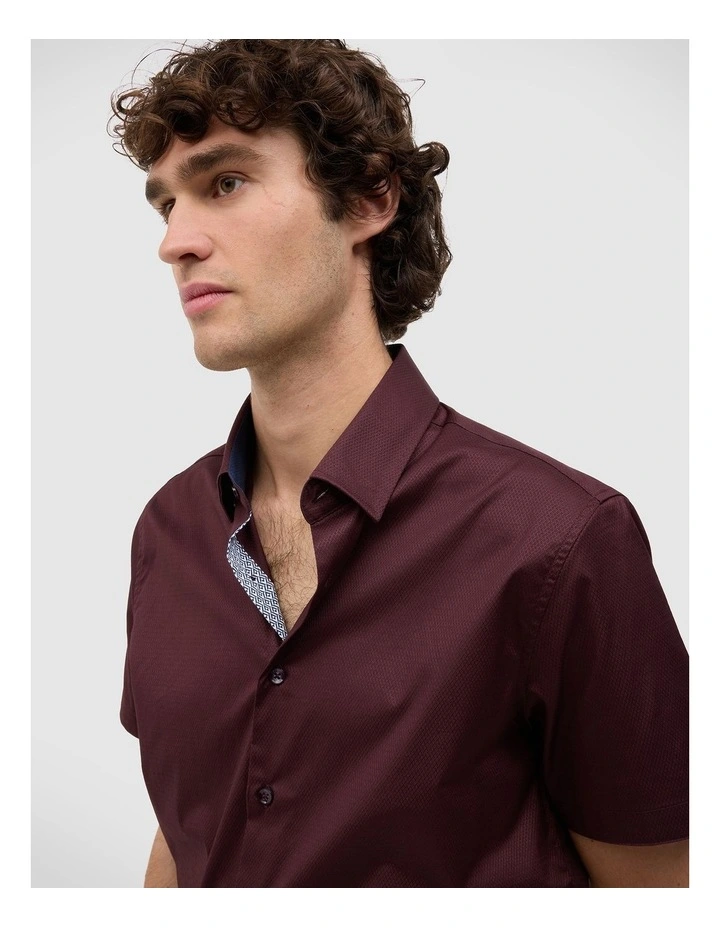 Joshua Textured Shirt in Burgundy image 5