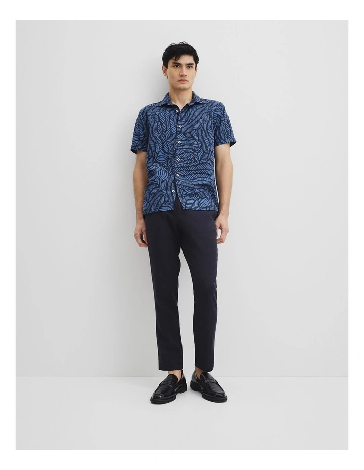 Short Sleeve Leaf Tencel Linen Shirt in Navy image 3