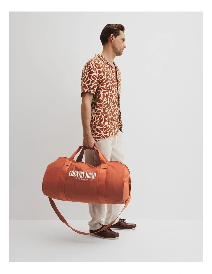 Large Heritage Duffle in Spice image 2