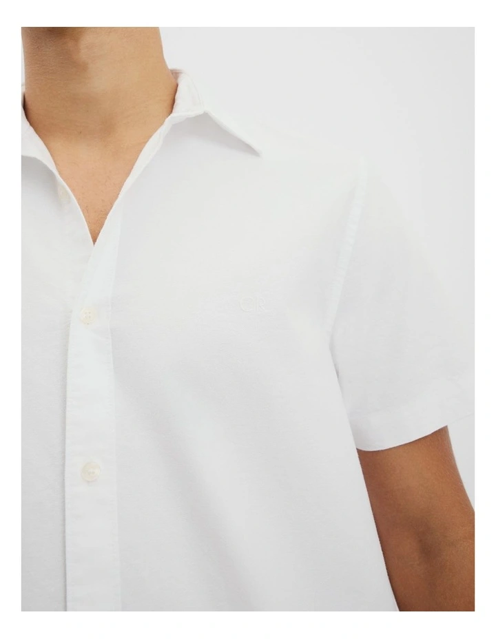 Short Sleeve Relaxed Good Earth Cotton Oxford Shirt in White image 2
