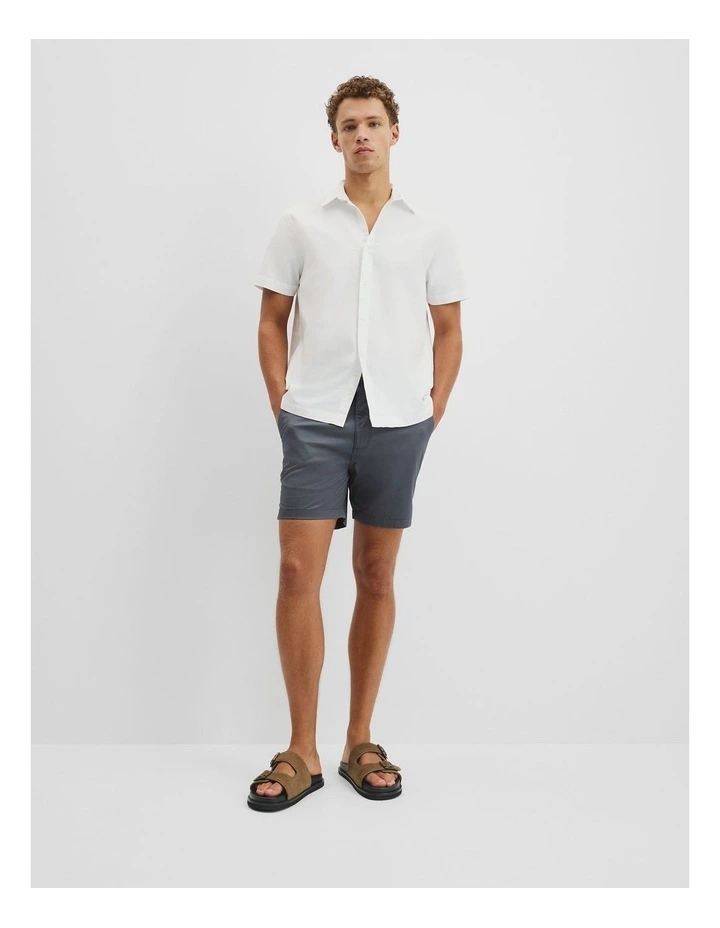 Short Sleeve Relaxed Good Earth Cotton Oxford Shirt in White image 3