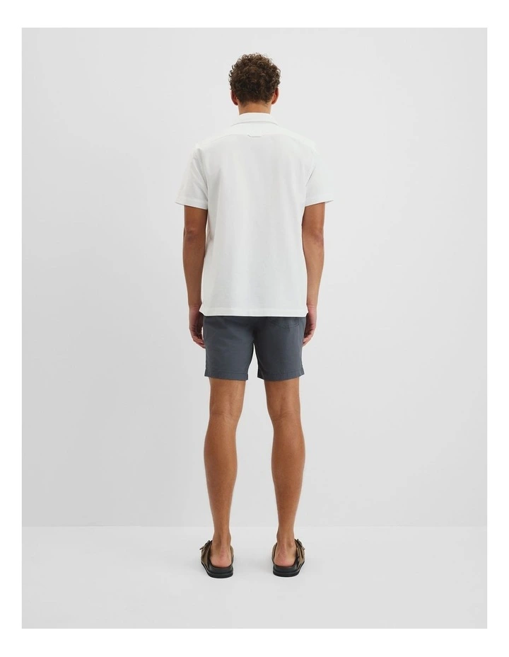 Short Sleeve Relaxed Good Earth Cotton Oxford Shirt in White image 4