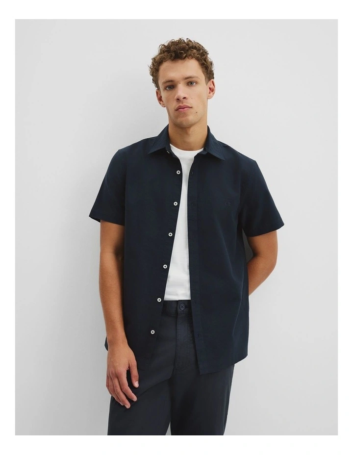 Short Sleeve Relaxed Good Earth Cotton Oxford Shirt in Navy image 1