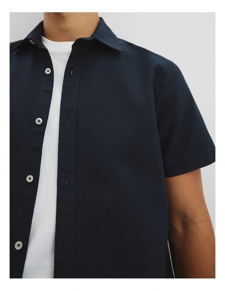 Short Sleeve Relaxed Good Earth Cotton Oxford Shirt in Navy image 2