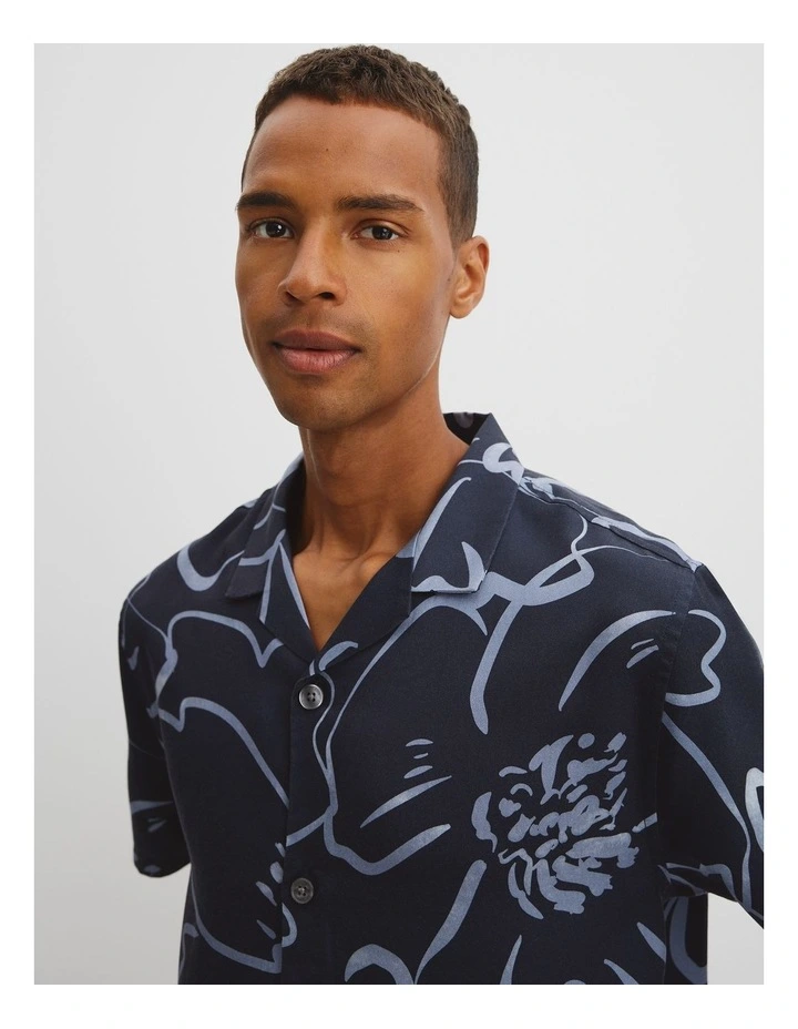 Short Sleeve Cuban Floral Print Shirt in Navy image 2