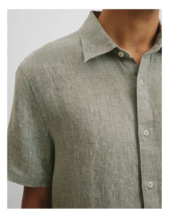 Organically Grown Linen Regular Fit Short Sleeve Shirt in Moss image 2