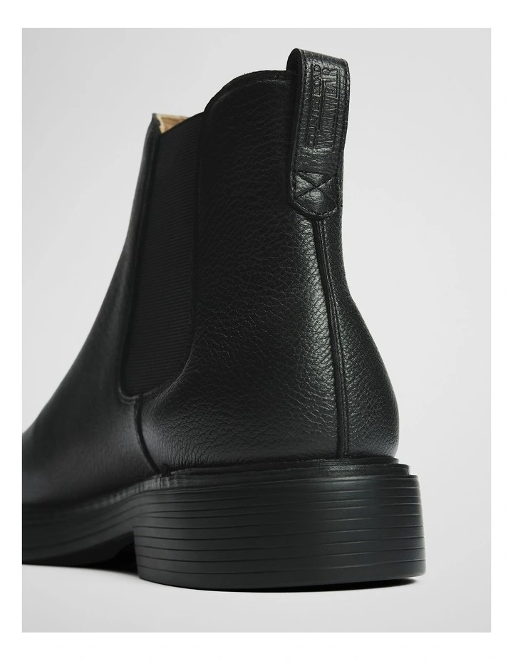 Travis Boot in Black image 3