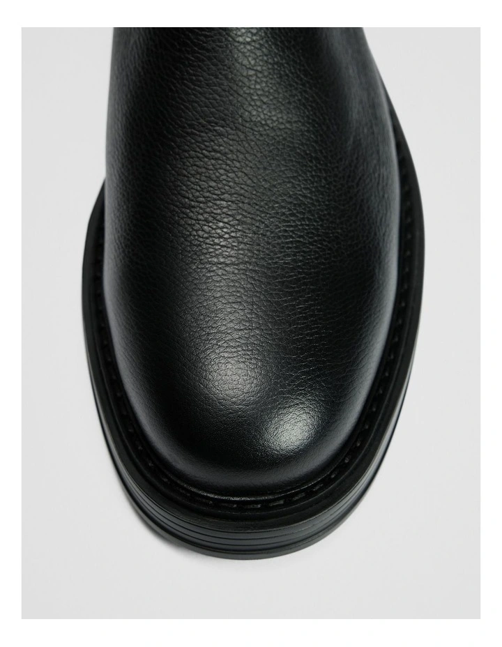 Travis Boot in Black image 4