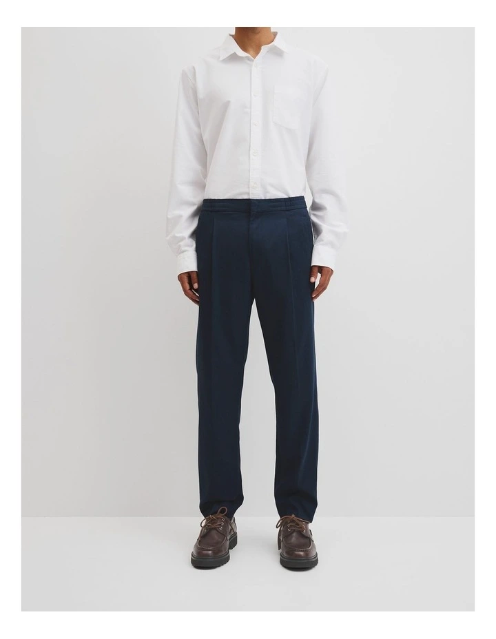 Relaxed Elastic Pant in Navy image 2