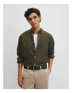 Australian Good Earth Cotton Regular Fit Oxford Shirt in Deep Khaki
