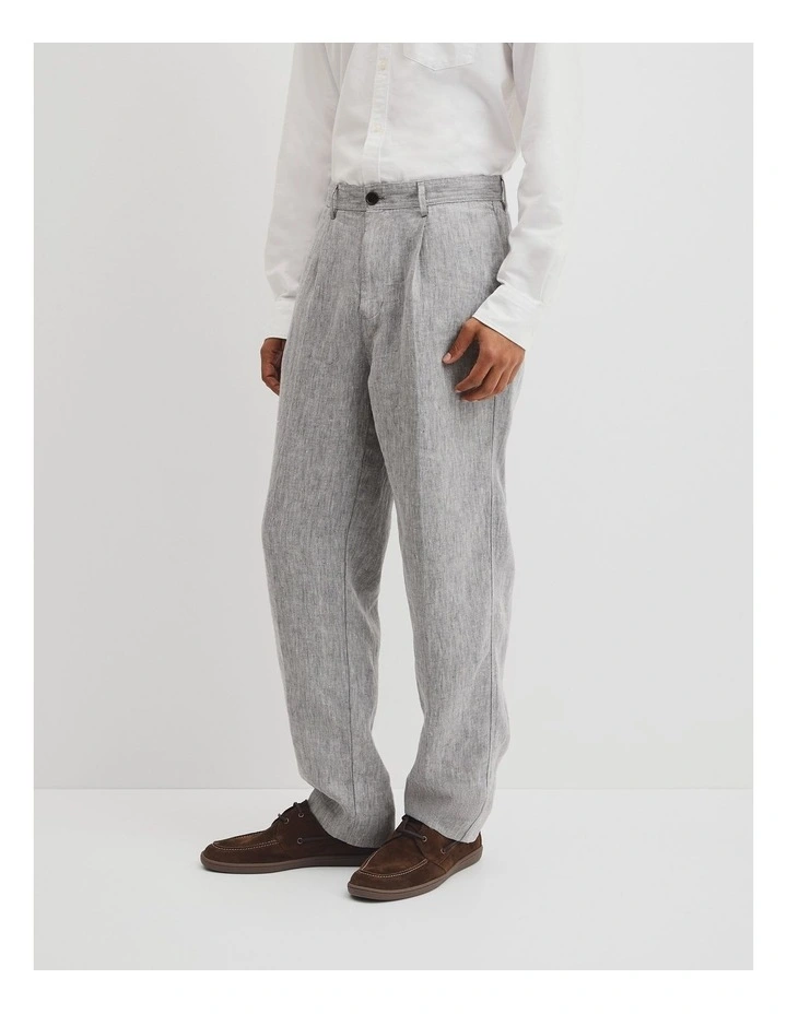 Linen Wide Leg Pant in Navy image 4