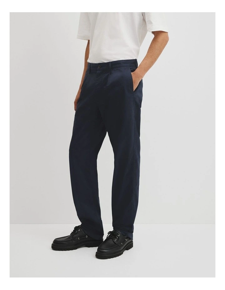 Australian Cotton Pleated Chino in True Navy image 4