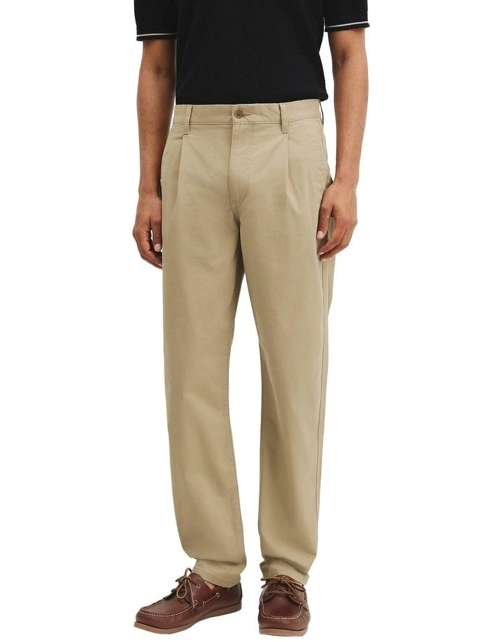 Australian Cotton Pleated Chino in Birch image 4