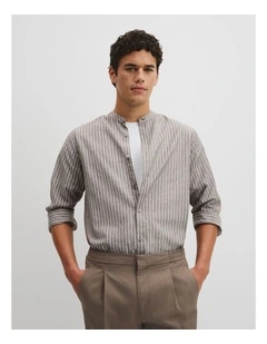 Regular Fit Cotton Linen Standard Collar Shirt in Fudge