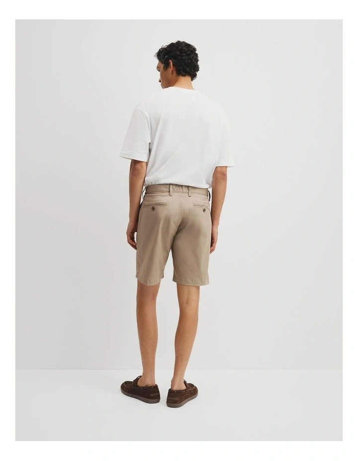 Australian Cotton Stretch Chino Short in Birch image 5