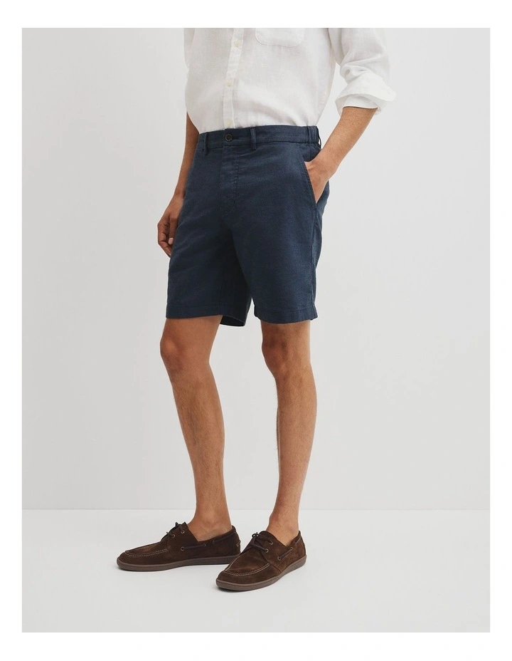 Cotton Linen Stretch Textured Short in Navy image 4
