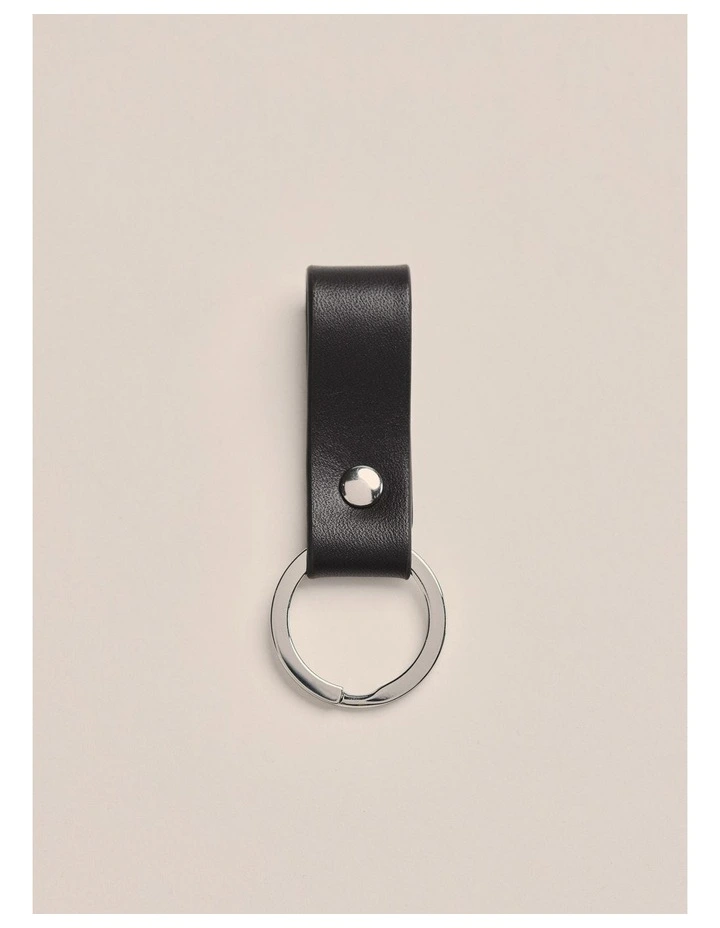 Gunnee K0030CHE Key Fob in Chestnut image 2