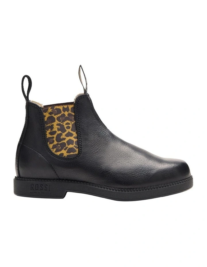 Booma 607 Vivid Boot in Black image 2