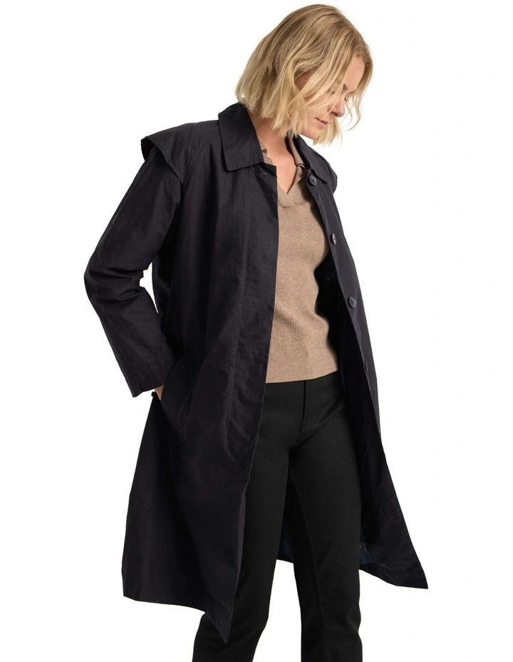 Town & Country Lightweight Dry Wax Coat in Midnight image 4