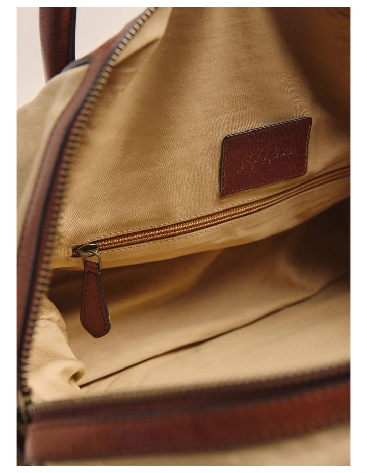 Erskine Duffle Bag in Stone image 4